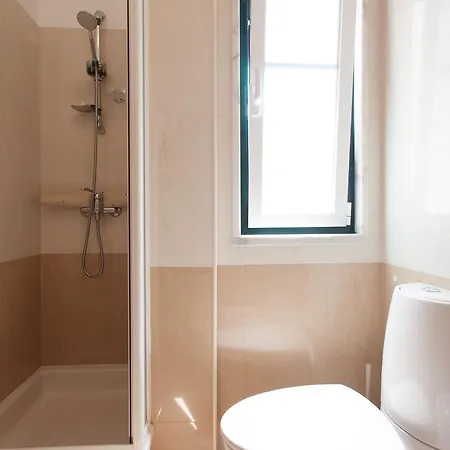 Appartamento Feels Like Bairro Alto Typical Flat Lisbona